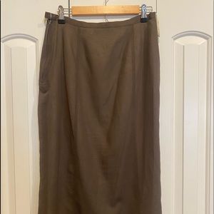 Eddie Bauer Army Green MIDI Length skirt
